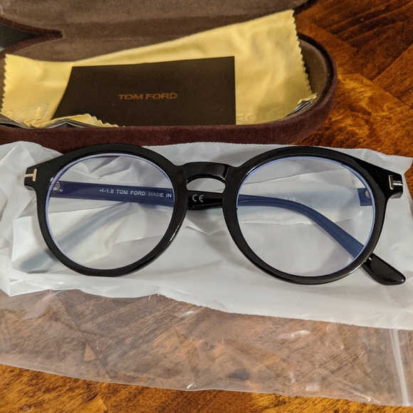 Tom Ford Unisex Glasses - Picture 7 of 8